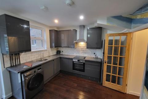 2 bedroom terraced house for sale, Garland Road, Plumstead Common, London