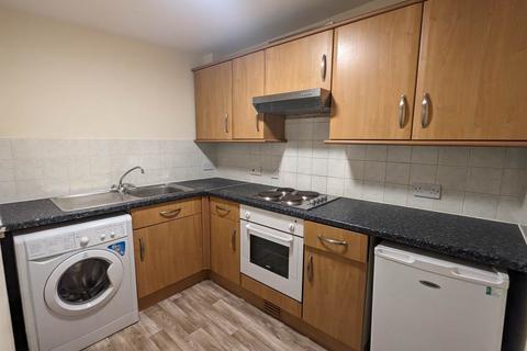 2 bedroom flat to rent, 1st Floor 64 Nethergate, ,