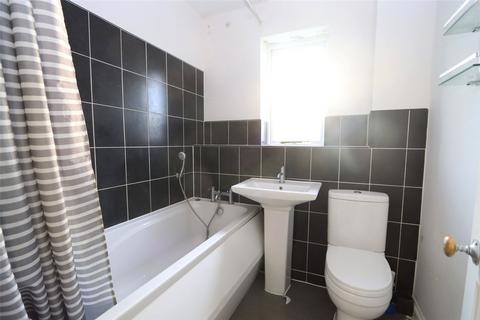 2 bedroom end of terrace house for sale, Norwood Lane, Newport Pagnell, Buckinghamshire, MK16