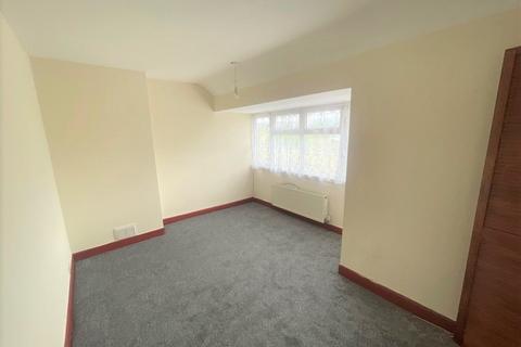 3 bedroom terraced house to rent, Scrattons Terrace Barking