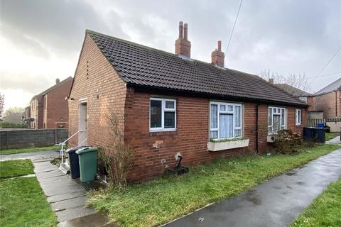 1 bedroom bungalow for sale, Hyrstlands Road, Batley, WF17