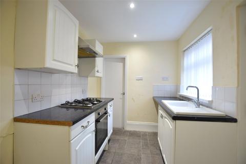 2 bedroom apartment to rent, Hewitson Terrace, Felling, NE10