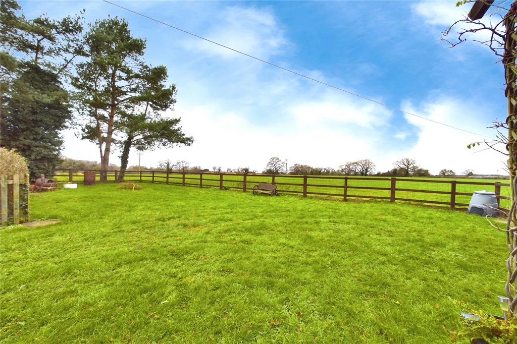 Rear Garden &amp; View