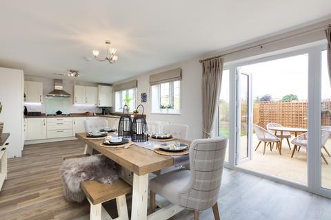 5 bedroom detached house for sale, Plot 195, The Bramble at The Chancery, Evesham Road CV37