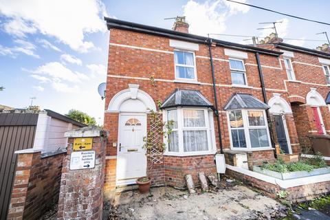 2 bedroom end of terrace house for sale, Clarence Road, Oxfordshire RG9