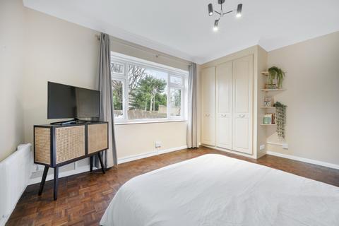 Studio for sale, The Avenue, Surbiton KT5