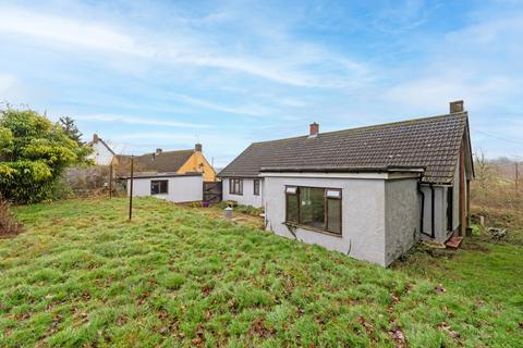 3 bedroom bungalow for sale, Radleys End, Dunmow CM6