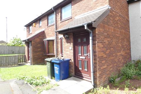 2 bedroom terraced house to rent, Stuart Court, Newcastle Upon Tyne NE3