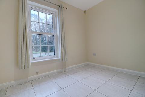 4 bedroom terraced house to rent, Coates Lane, Buckinghamshire HP13