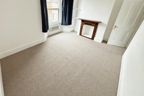 2 bedroom terraced house to rent, Herbert Street, London E13