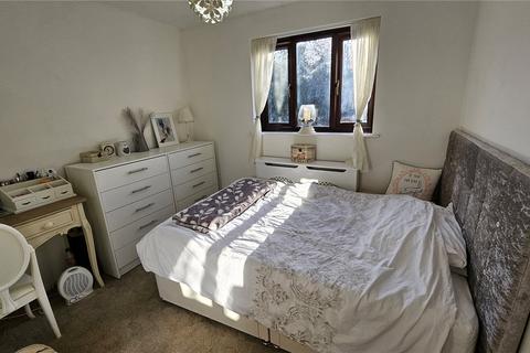 2 bedroom flat for sale, Woodfall Drive, Dartford DA1