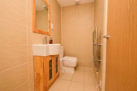 2 bedroom flat for sale, Victoria Road, Darlington, DL1