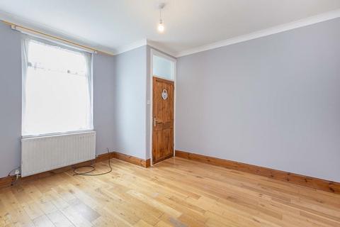 2 bedroom terraced house to rent, Chelmsford Street, County Durham DL3