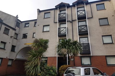 2 bedroom flat to rent, New Bells Court, Edinburgh EH6