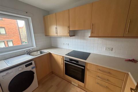 2 bedroom flat to rent, New Bells Court, Edinburgh EH6