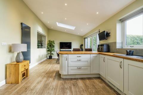 2 Anzio Crescent, Lincoln, LN1 3PX