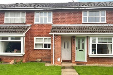 2 bedroom flat to rent, Gainsborough Drive, Staffordshire WV6