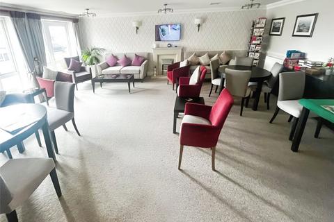 1 bedroom flat for sale, London Road, Hampshire PO7