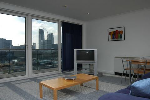 3 bedroom flat to rent, Boardwalk Place, Canary Wharf, London, E14