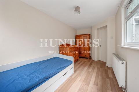 2 bedroom flat to rent, Newington Green, London, N16