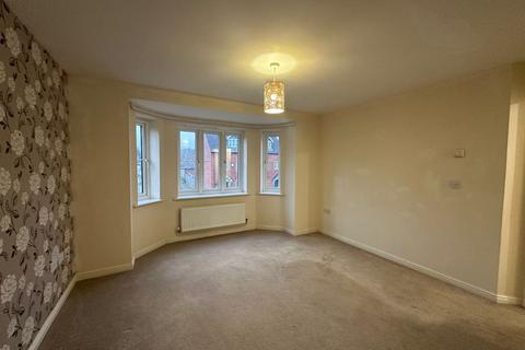 2 bedroom apartment to rent, Quarry Close, Gravesend, Kent, DA11