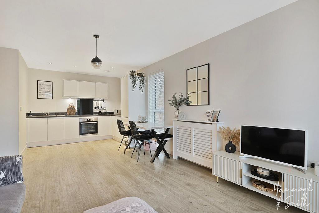 Open Plan Kitchen / Living Room