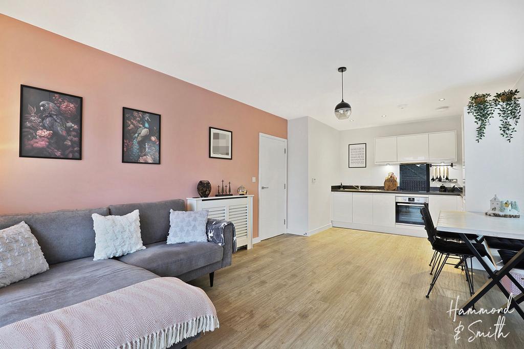 Open Plan Kitchen / Living Room