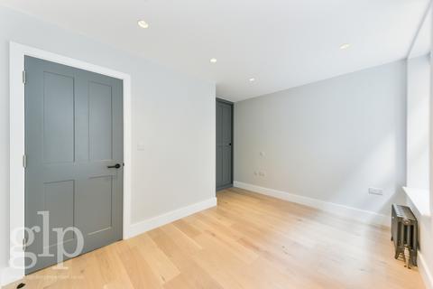 1 bedroom apartment to rent, Duck Lane W1F