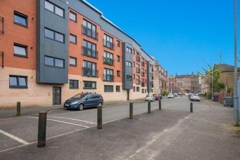 2 bedroom flat to rent, Avenuepark Street, Glasgow, G20