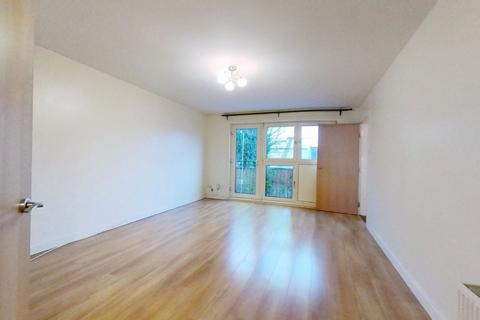 2 bedroom flat to rent, Avenuepark Street, Glasgow, G20