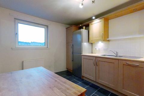 2 bedroom flat to rent, Avenuepark Street, Glasgow, G20