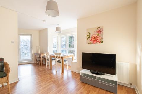 2 bedroom flat for sale, Wishaw Terrace, Edinburgh EH7