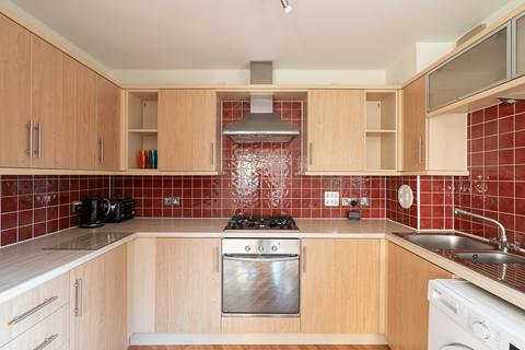 2 bedroom flat for sale, Wishaw Terrace, Edinburgh EH7