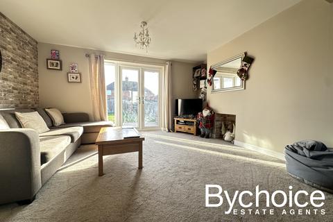 3 bedroom semi-detached house for sale, Bradfield Crescent, Hadleigh, Suffolk