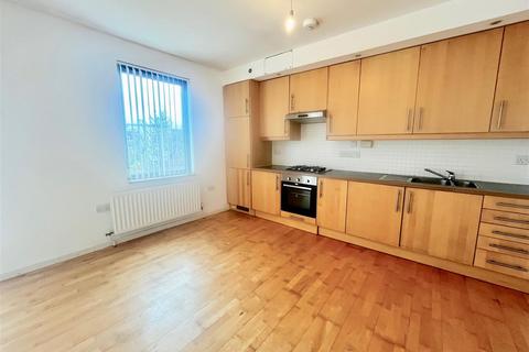 2 bedroom flat for sale, Marigold Avenue, Felling, Gateshead