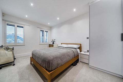 Apartment 4, Farmview Apartments, 143 Hayes Lane, Bromley, BR2 9EQ