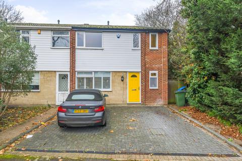 3 bedroom end of terrace house for sale, Coleraine Road, London