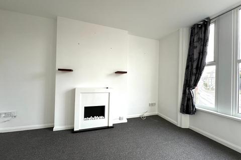 1 bedroom flat to rent, Ramsgate Road, Broadstairs, CT10