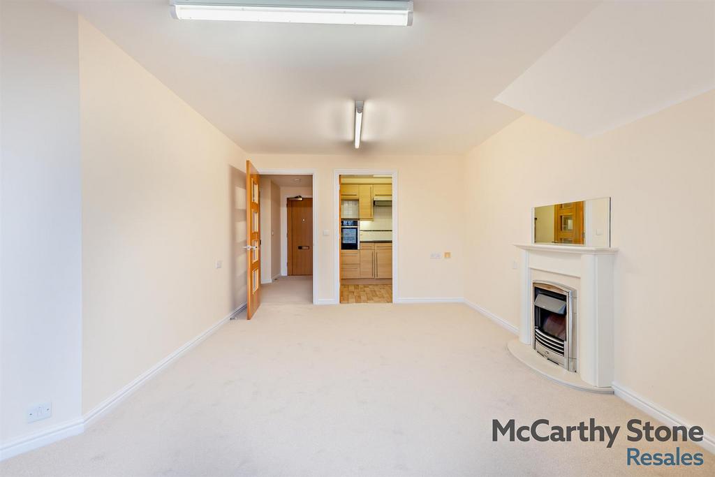 8630643-interior12-800.jpg