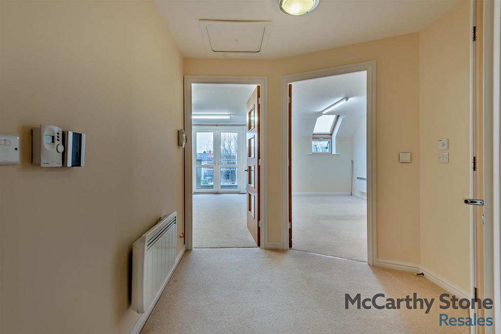 8630643-interior02-800.jpg