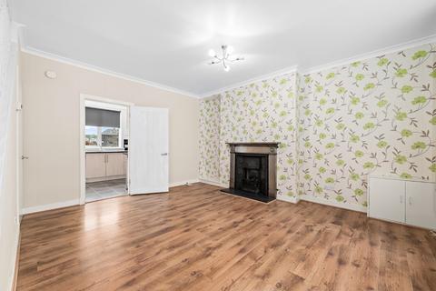 2 bedroom end of terrace house for sale, Traprain Crescent, Bathgate, EH48 2BA