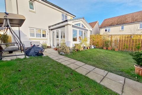 3 bedroom detached house to rent, Millcraig Place, Winchburgh, West Lothian, EH52