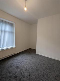 2 bedroom terraced house to rent, Veevers Street, Burnley BB12