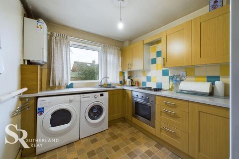 2 bedroom flat for sale, Rhuddlan Place, Chinley, SK23