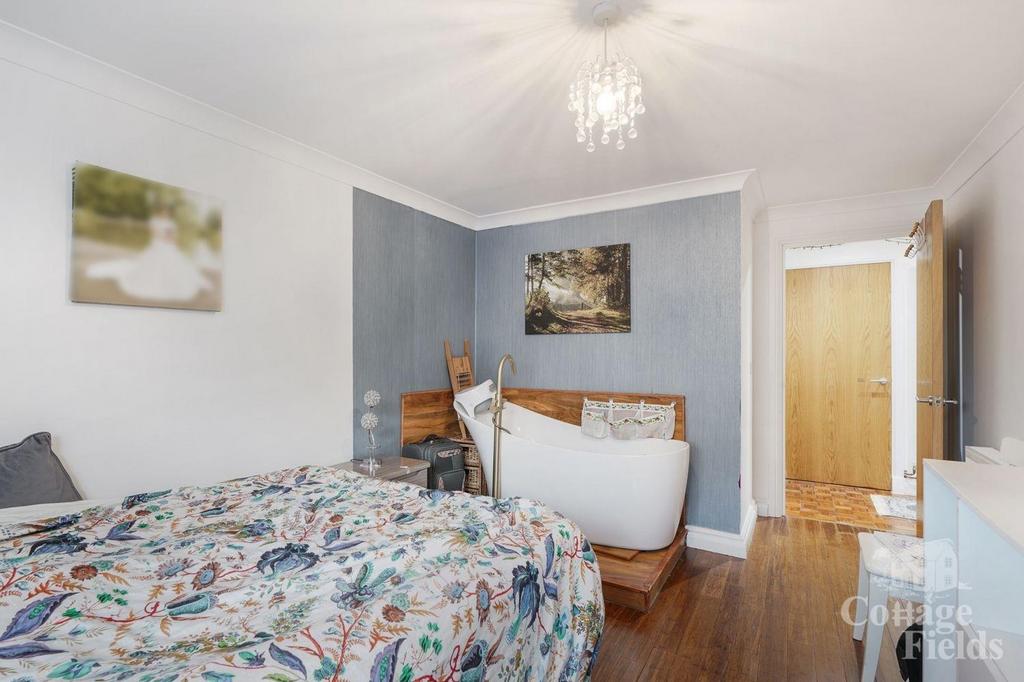 Flat 13, Geary Court - Ry F3 YCa JWg M89fux8 Tif.jpg