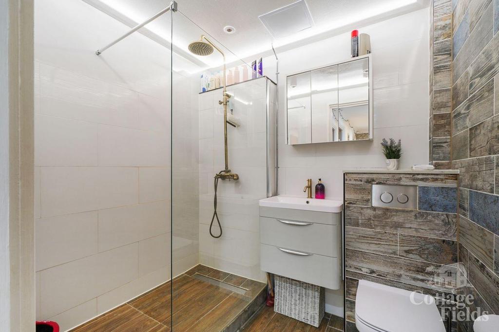 Flat 13, Geary Court - TGviht T5 Qgaa AGUTod Xd.jpg
