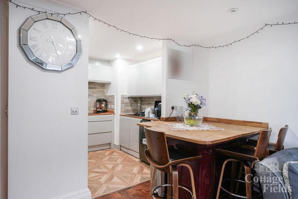 Flat 13, Geary Court - 8 Bo E21 LXhlh U0b GJOx Pu -...