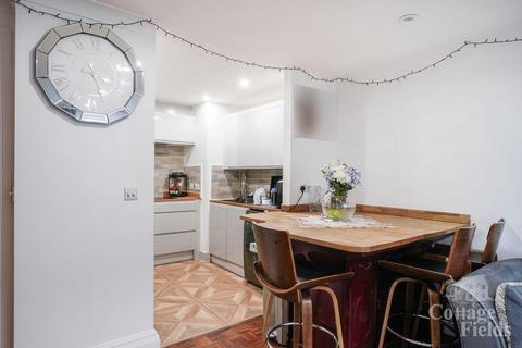 2 bedroom apartment for sale, The Concourse, Geary Court, N9