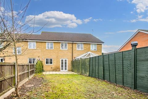 3 bedroom terraced house for sale, Russet Way, Dereham