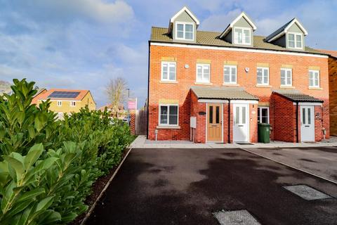 3 bedroom townhouse for sale, Spencer Drive, Norton Gardens, Stockton-On-Tees, TS20 1FG